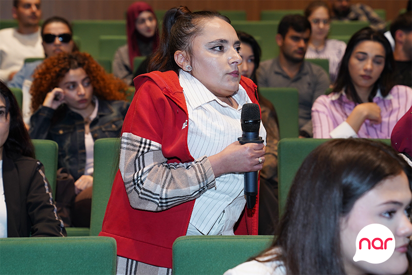 “Nar”ın baş icraçı direktoru rəqəmsal texnologiyalarla bağlı təlim keçib - FOTOLAR